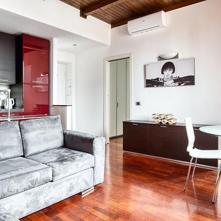 Joivy Charming Apartment In The Heart Of Isola District Milano Eksteriør billede